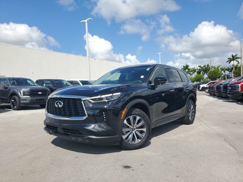 Used 2025 INFINITI QX60 Pure image 32