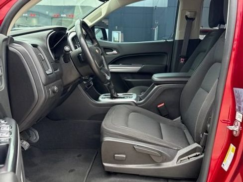 Used 2021 Chevrolet Colorado LT w/ Safety Package RWD image 5