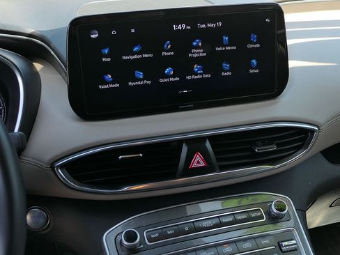 Used 2023 Hyundai Santa Fe SEL FWD image 19