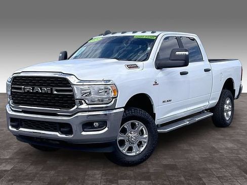 Used 2024 RAM 2500 Big Horn AWD/4WD image 1