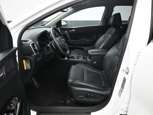 Used 2018 Kia Sportage SX image 10