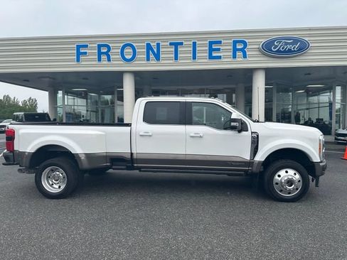 Certified 2023 Ford F450 King Ranch w/ Camper Package AWD/4WD image 1