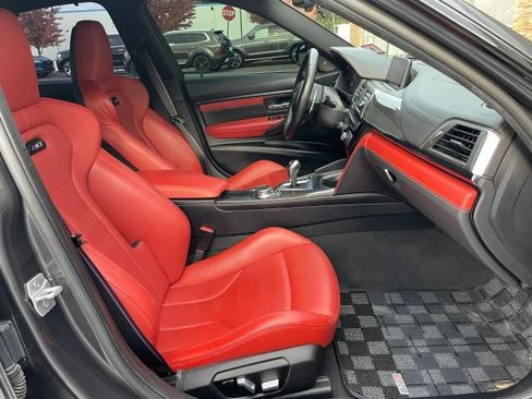 Used 2018 BMW M3 w/ Competition Package RWD image 41