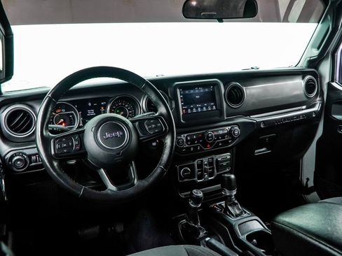 Used 2021 Jeep Wrangler Unlimited Sport image 5