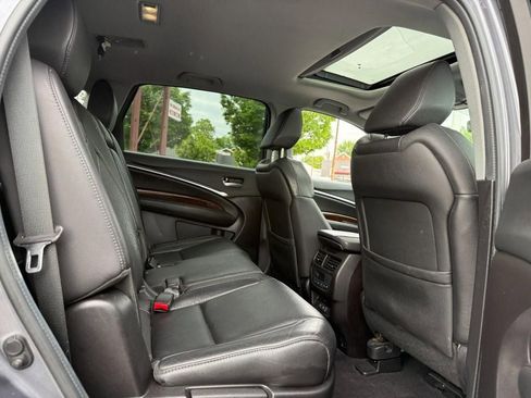 Used 2020 Acura MDX SH-AWD image 11