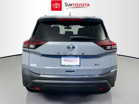 Used 2021 Nissan Rogue SL image 5