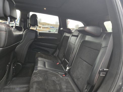 Used 2017 Jeep Grand Cherokee Trailhawk w/ Trailhawk Luxury Group image 14