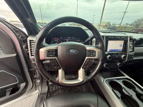 Used 2020 Ford F250 Platinum image 16