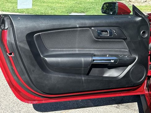 Used 2022 Ford Mustang GT image 26