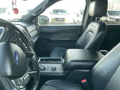 Used 2020 Ford Expedition Limited w/ Equipment Group 302A image 4