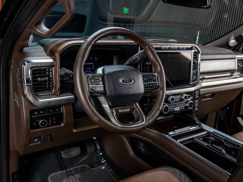 Used 2024 Ford F250 King Ranch w/ Chrome Package AWD/4WD image 16