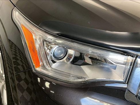 Used 2019 GMC Acadia Denali w/ Technology Package image 29