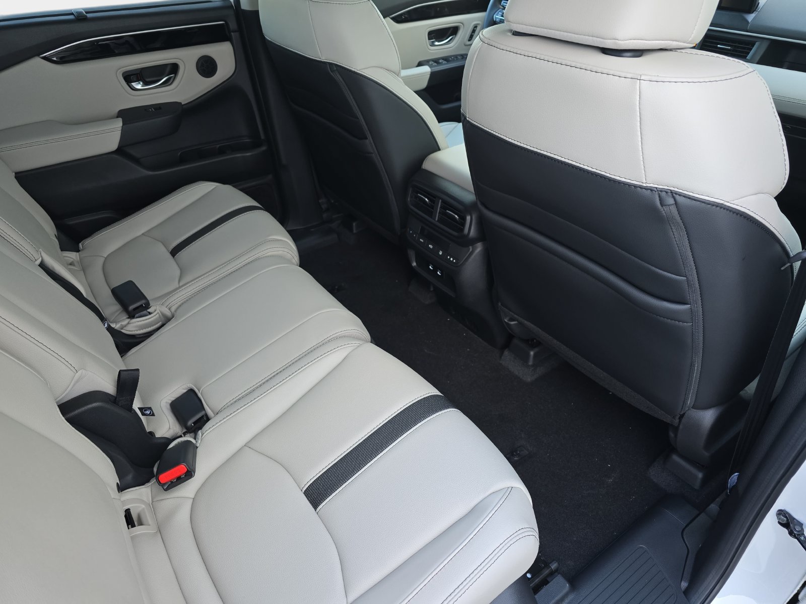 New 2026 Honda Pilot EX-L image 11