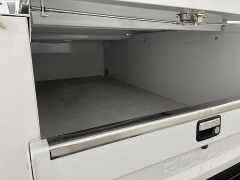 New 2025 GMC Sierra 2500 Pro w/ Convenience Package image 23