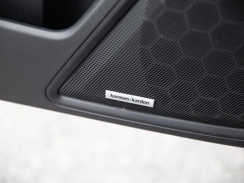 Used 2025 Subaru Outback Wilderness image 19