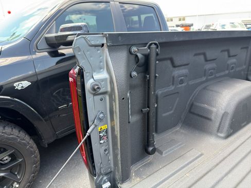 Used 2021 GMC Sierra 1500 AT4 AWD/4WD image 36
