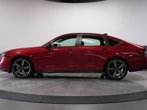 Used 2023 Honda Accord Sport image 5