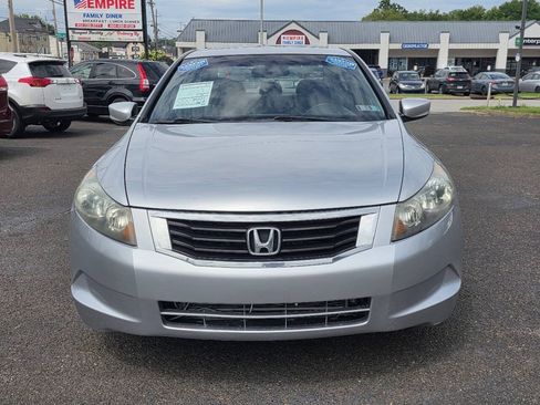 Used 2009 Honda Accord EX-L image 2