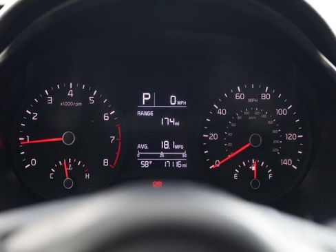 Used 2022 Kia Rio LX image 11