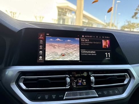 Used 2020 BMW 330i 330i w/ M Sport Package image 22