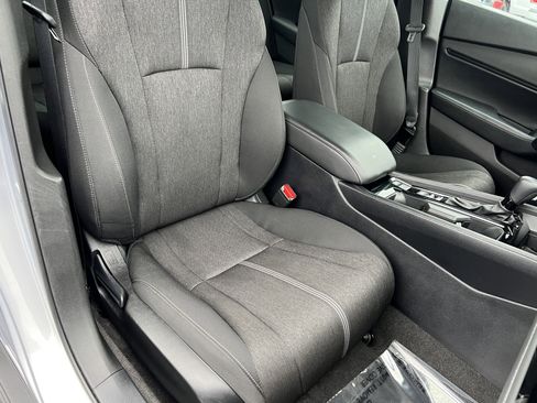 Used 2024 Honda Accord Sport image 23