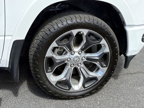 Used 2020 RAM 1500 Limited AWD/4WD image 29