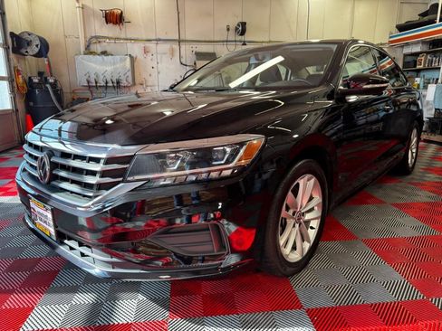 Used 2021 Volkswagen Passat 2.0T S image 3