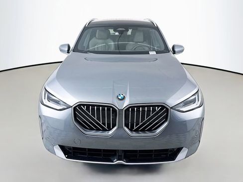 New 2026 BMW X3 xDrive30 w/ Premium Package image 2