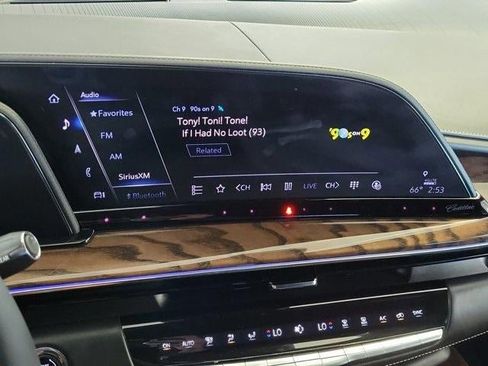 Certified 2023 Cadillac Escalade Sport Platinum image 24