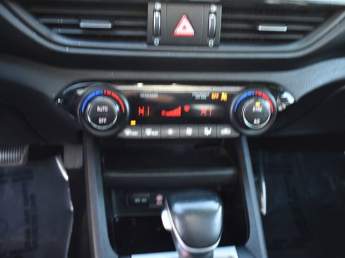 Used 2019 Kia Forte S w/ S Premium Package image 20