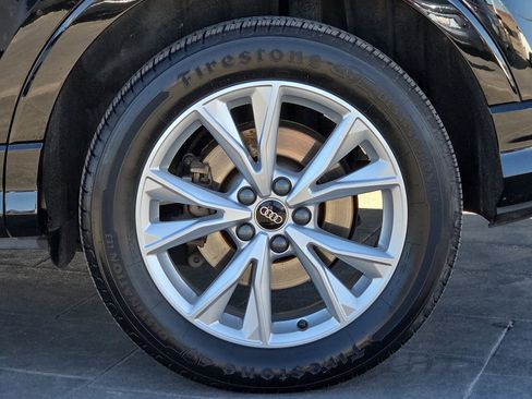 Used 2024 Audi Q3 2.0T Premium image 5