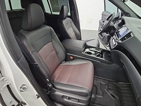 Used 2026 Honda Ridgeline Black Edition image 44