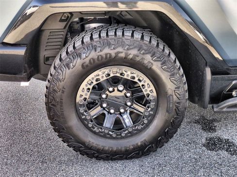 Used 2024 GMC Hummer EV 3X w/ Omega Edition image 35