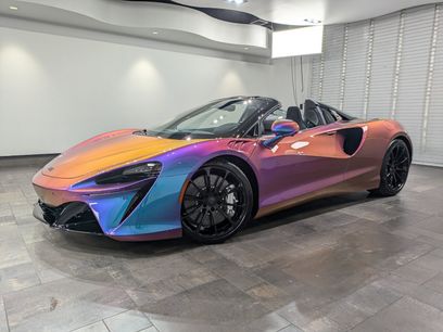 New 2025 McLaren Artura Spider