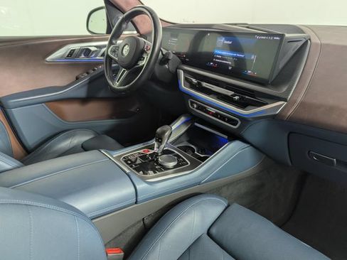 Used 2023 BMW XM AWD/4WD image 22
