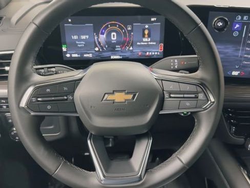 Used 2025 Chevrolet Tahoe LT image 16