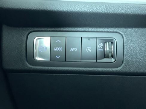 New 2026 Chevrolet Traverse LT w/ Driver Confidence Package image 18