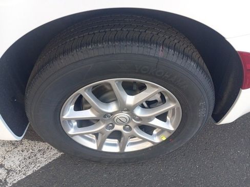 New 2026 Chrysler Pacifica Select image 26