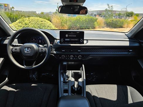 Used 2024 Honda Accord EX image 22