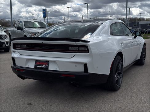 New 2026 Dodge Charger R/T AWD/4WD image 5