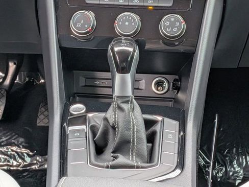 New 2026 Volkswagen Taos S image 19