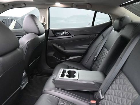 Used 2022 Nissan Maxima Platinum w/ Sport Mat Group FWD image 27
