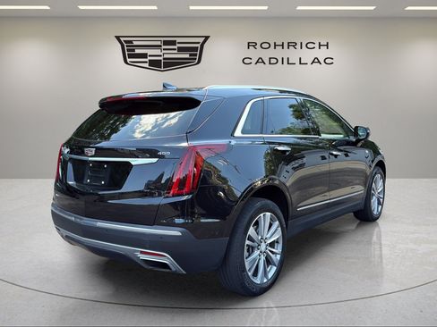Certified 2024 Cadillac XT5 Premium Luxury w/ Technology Package AWD/4WD image 11