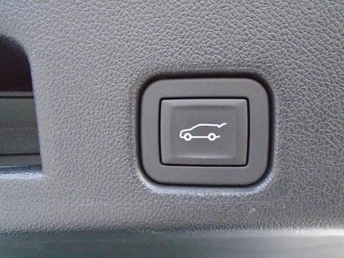 Certified 2025 GMC Acadia Elevation image 27