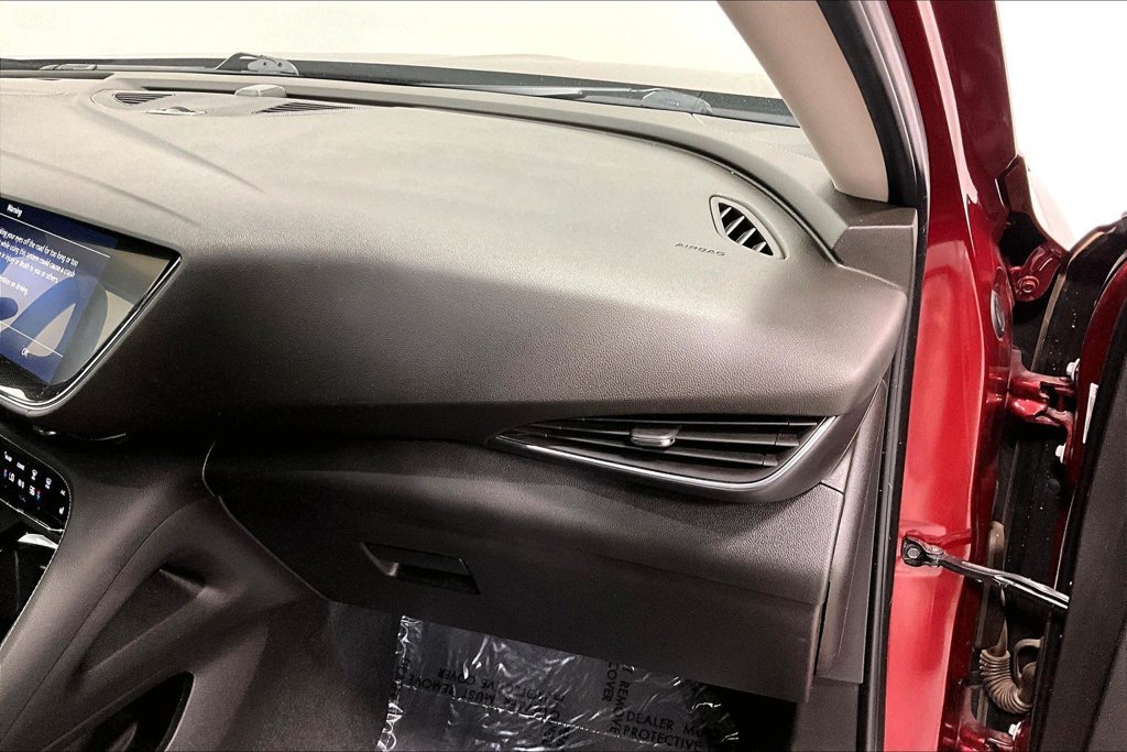 Used 2021 Buick Envision Essence w/ Sport Touring Package FWD image 19