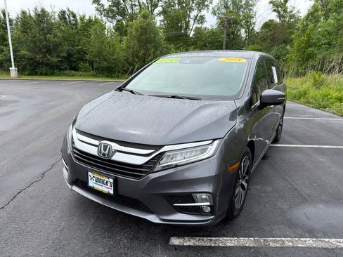 Used 2018 Honda Odyssey Elite image 2