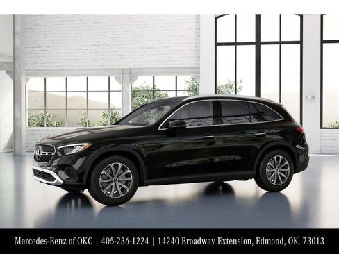 Used 2026 Mercedes-Benz GLC 300 image 37