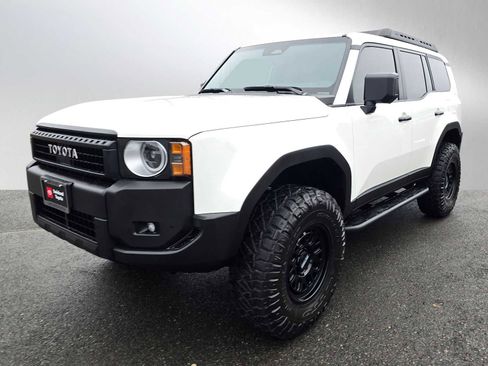 Used 2025 Toyota Land Cruiser 1958 image 7