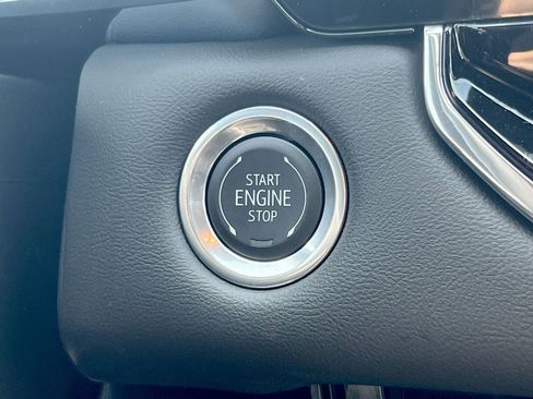 New 2025 GMC Canyon Elevation w/ Convenience Package AWD/4WD image 29