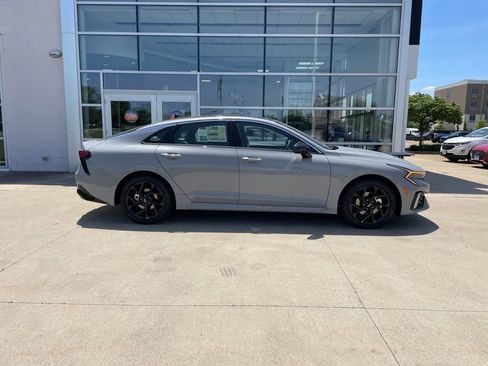 New 2026 Kia K5 GT-Line image 4